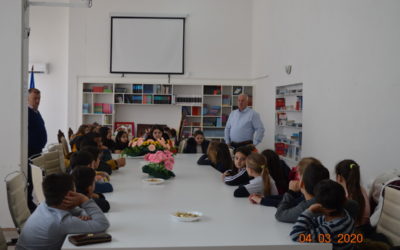 Ученици од ООУ „Ванчо Прке“ во посета на Општина Делчево