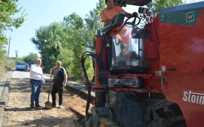 Се реконструира локалниот пат за с. Стамер