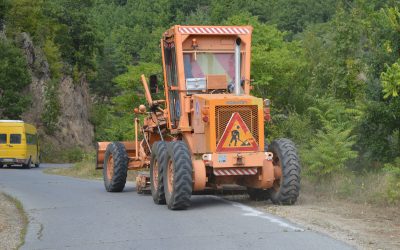 Започна реконструкцијата на регионалниот пат за с. Разловци