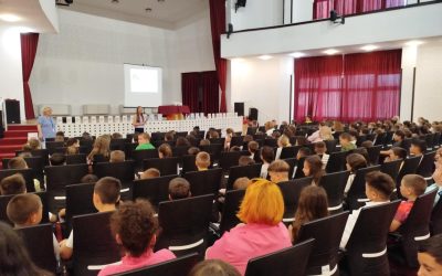 Одржани едукативни предавања за децата од основните училишта под мотото „Да ги заштитиме децата во сообраќајот“