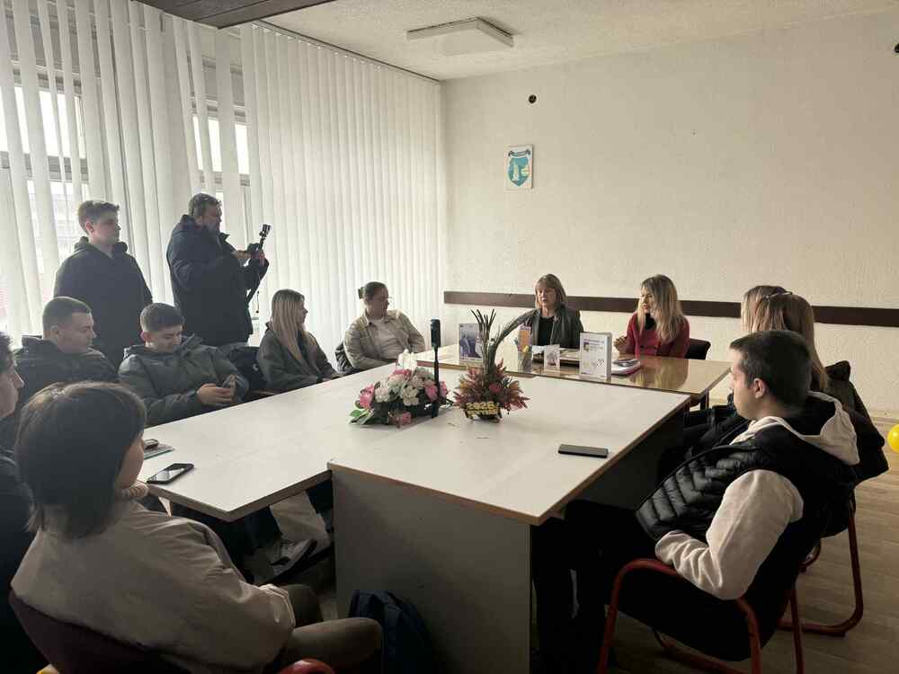 Младинскиот центар ги отвори вратите за младите од Делчево