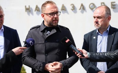 Министерот за култура и туризам Љутков, во посета на Разловци и Делчево