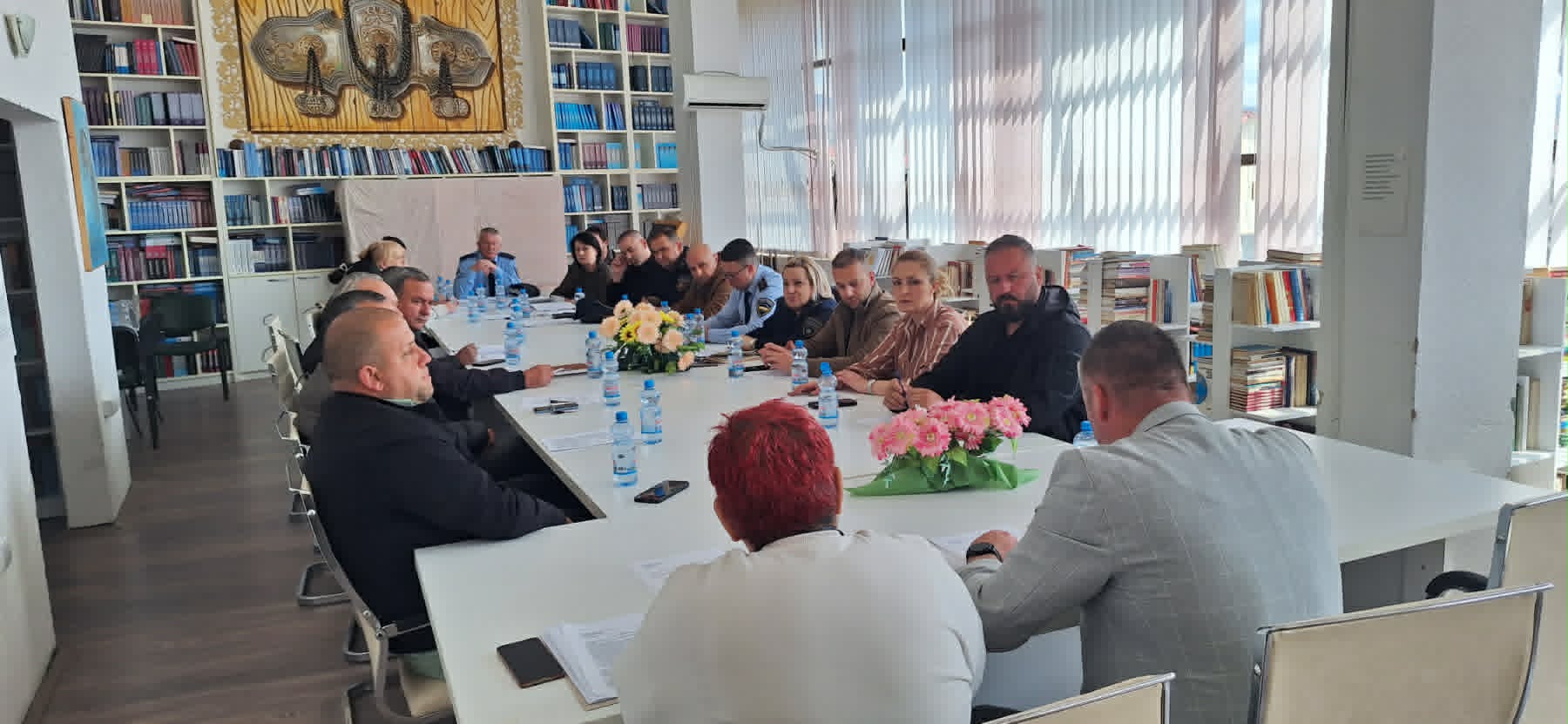 Раната превенција од пожари-тема на Општинскиот штаб за заштита и спасување