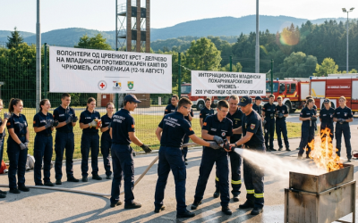 Волонтери од Црвениот крст- Делчево на Младински противпожарен камп во Чрномељ,Словенија